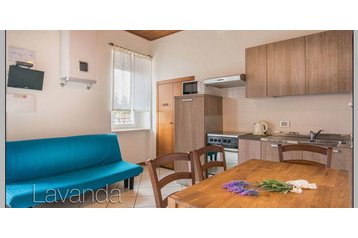 Italia Byt Peschiera del Garda, Eksteriør